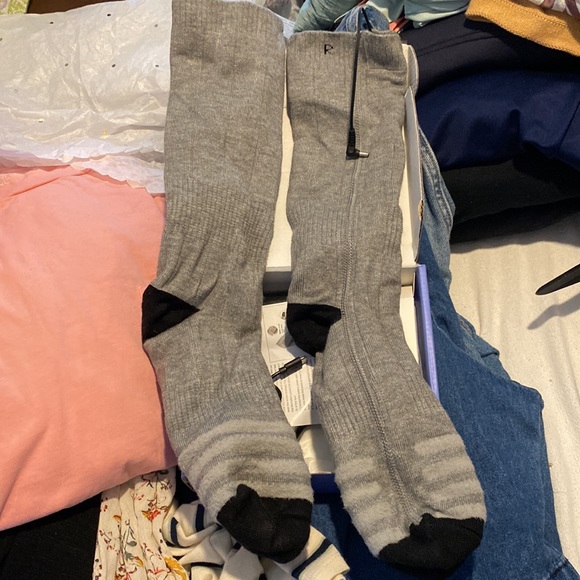 Battery heated socks - new, never worn - one size - Picture 2 of 4